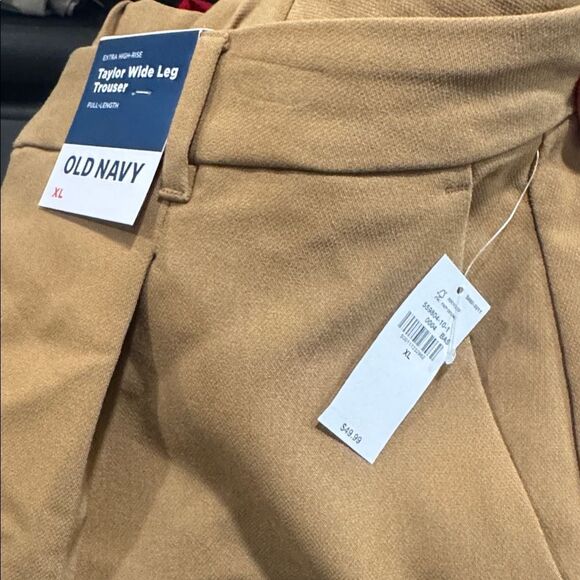 Extra High-Waisted Taylor Wide-Leg Trouser Pants in color Clifftop - Picture 4 of 5